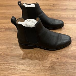 MADEWELL PULL ON CHELSEA BOOTS GENUINE LEATHER SIZE 7